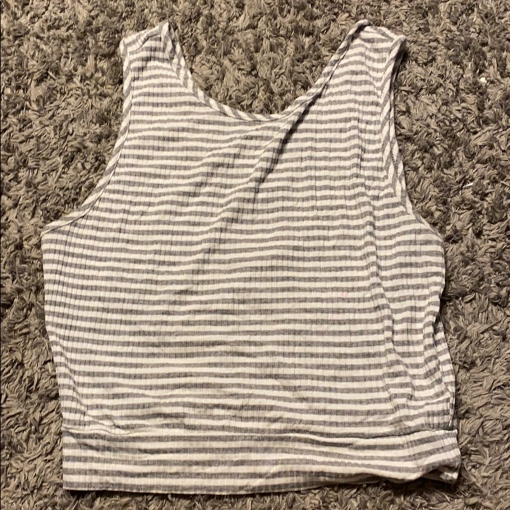 Cropped tank top
